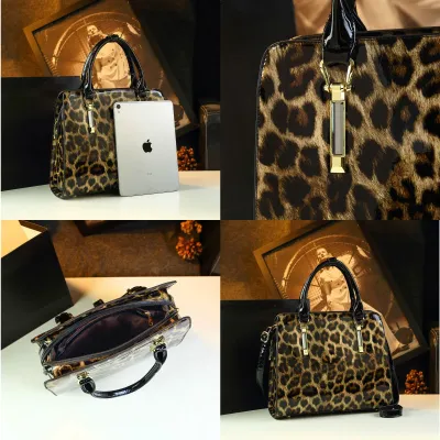 Grace Line Classic Crossbody Bag