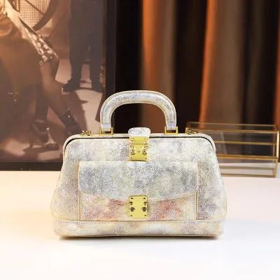 Chic Star Women Handbag