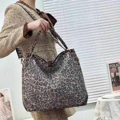 Sleek Texture Glossy Shoulder Bag