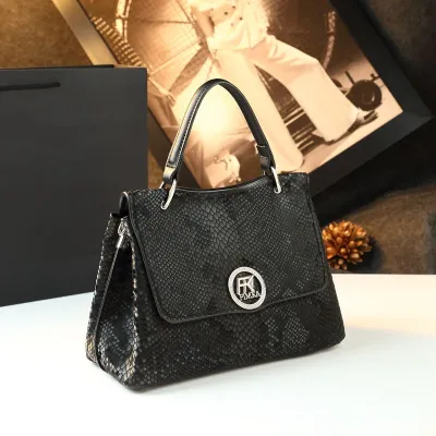 Signature Style Designer Shoulder Bag
