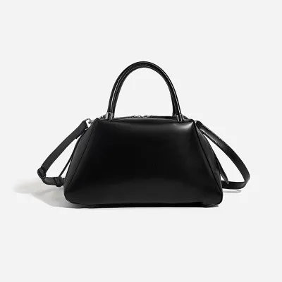 Daily Chic Modern Crossbody Bag