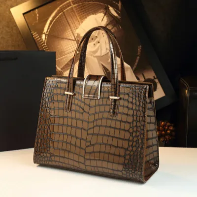 Royal Breeze Classic Handbag