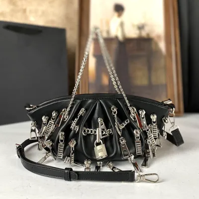 Chic Aura Everyday Crossbody Bag