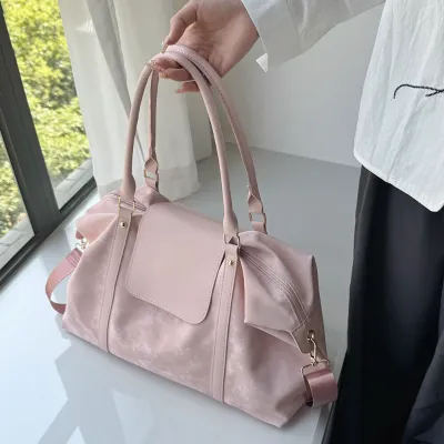 Velvet Grace Shoulder Bag