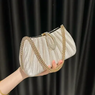 Urban Classic Leather Crossbody