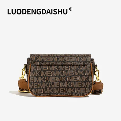 Effortless Style Crossbody Bag