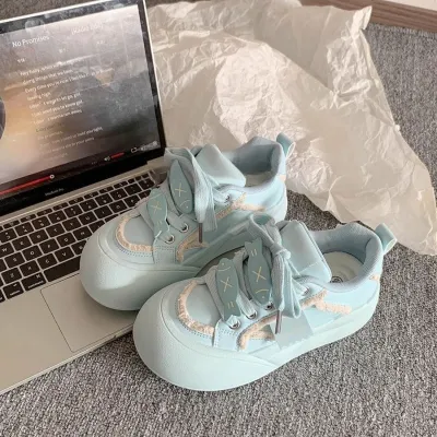 City Soul Lightweight Sneakers