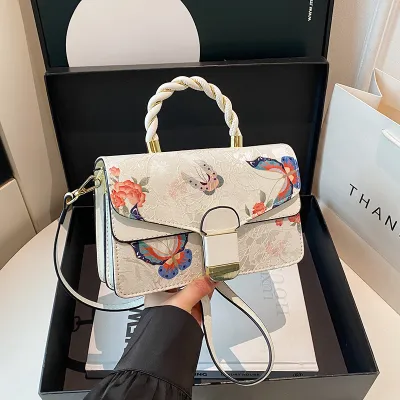 Midnight Elegance Shoulder Carry