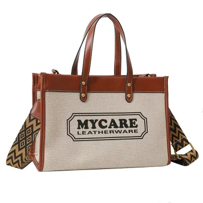Bold Essence Compact Carrier