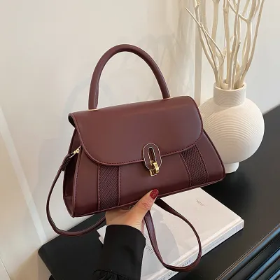 Casual Chic Shoulder Carry