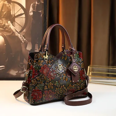 Luxury Large Fashionable Women's Bag