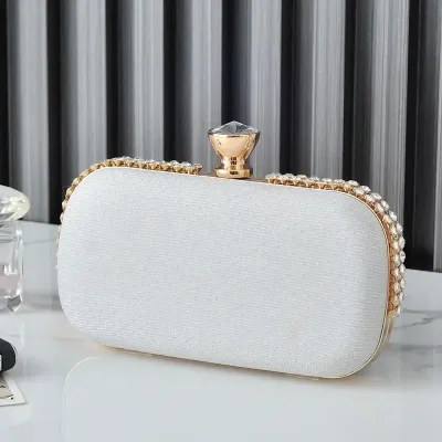 Chic Minimalist Clutch Bag