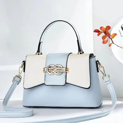 Luxury shoulder bag for women