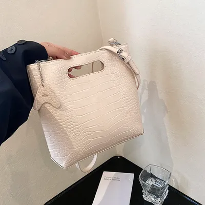 PREMIUM PU LEATHER PURSE