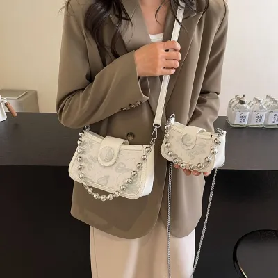 SOFT DESIGNER SHOULDER BAG