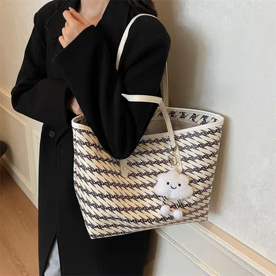 MINIMAL PU CHIC HANDBAG