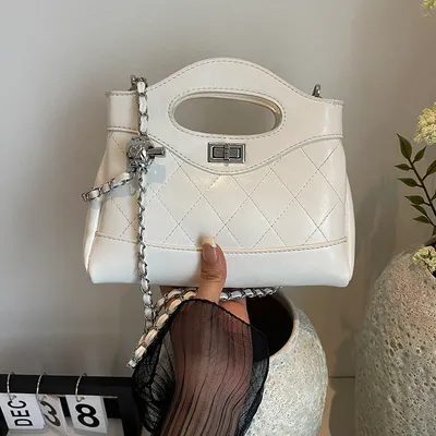 STURDY SQUARE WORK PURSE