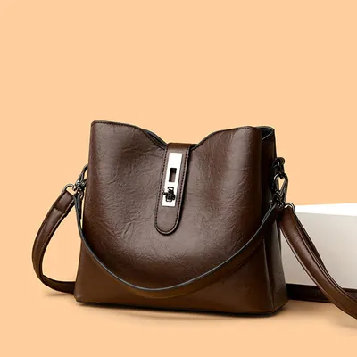 STYLISH EVERYDAY CARRY HANDBAG