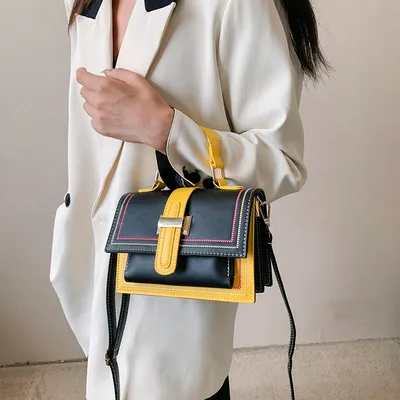 PREMIUM METAL CHAIN HANDBAG