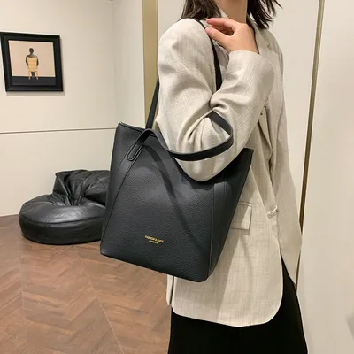 GIRLY PASTEL COLOR HANDBAG