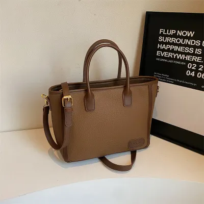 HIGH QUALITY FAUX LEATHER BAG