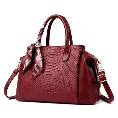 FASHION DAILY USE HANDBAG