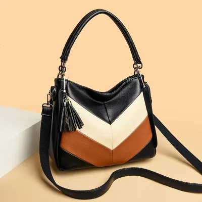 MODERN STRUCTURED HANDBAG DESIGN