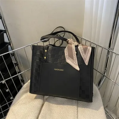 Casual Luxe Shoulder Tote