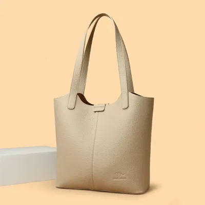 Effortless Everyday Women Tote