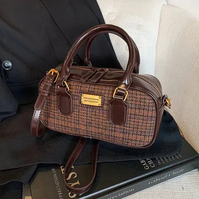 Urban Glow Crossbody Bag