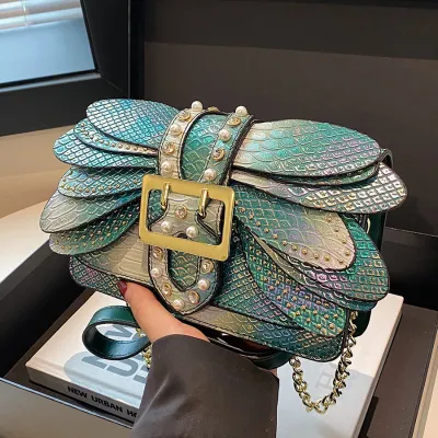 Snake Pattern Women’s Chain Shoulder Bag | European Retro Crossbody Small Square Bag