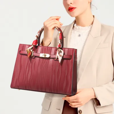 High-End Red Bridal Handbag | Elegant Bow Design Large Capacity Women’s Bag