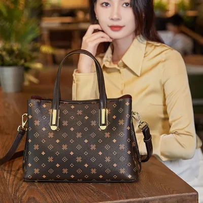 Luxury Genuine Leather Women’s Crossbody Handbag | High-End Printed Shoulder Bag