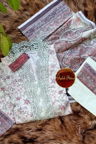 Pakistani Digital Printed Premium Mothers Lawn Spacial Stitched 3Pcs _ Light Mint 