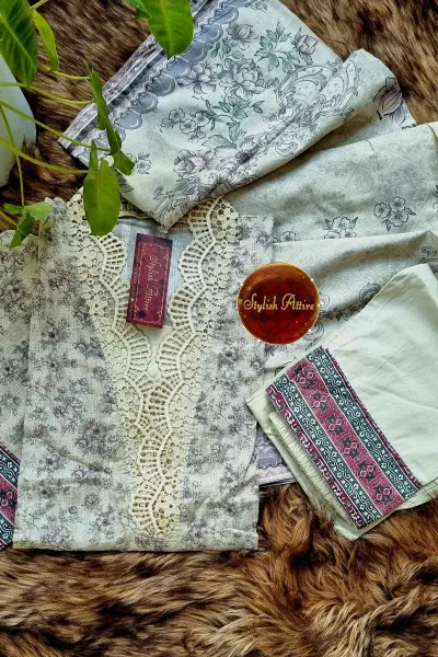 Pakistani Digital Printed Premium Mothers Lawn Spacial Stitched 3Pcs _Cream 