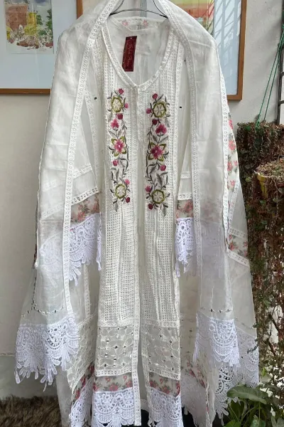 Pakistani Cotton Net Semi Stitched Gown 3pcs _ White 