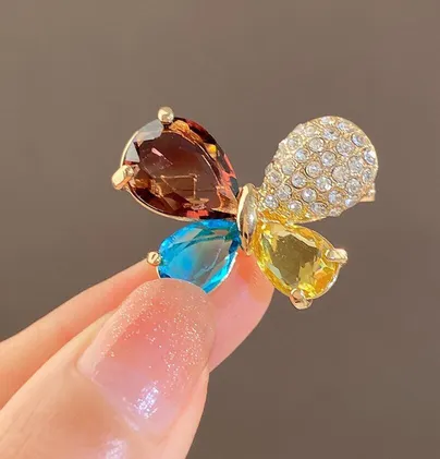 Four Color Butterfly Design Hijab Pin