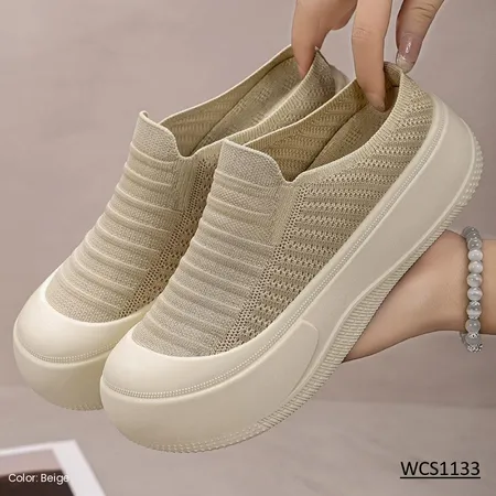 Classic Whisper Womens Casual Shoes