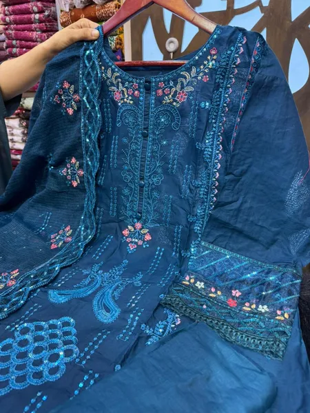 পাকিস্তানি ইনস্পায়ার্ড কালেকশন