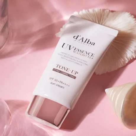 d'alba UV Essence Waterfull Tone-up Sun Cream SPF 50+ PA++++ (50ml)