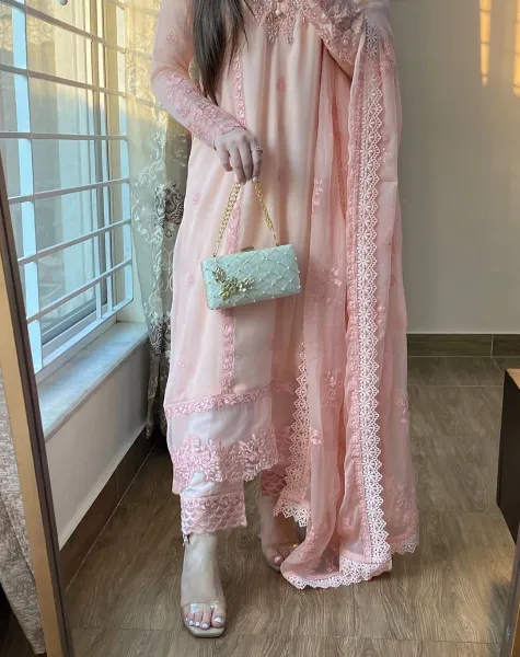 Pakistani boutique Femenite Luxury Chiffon Stitched 3Pcs _ Peachy Pink 