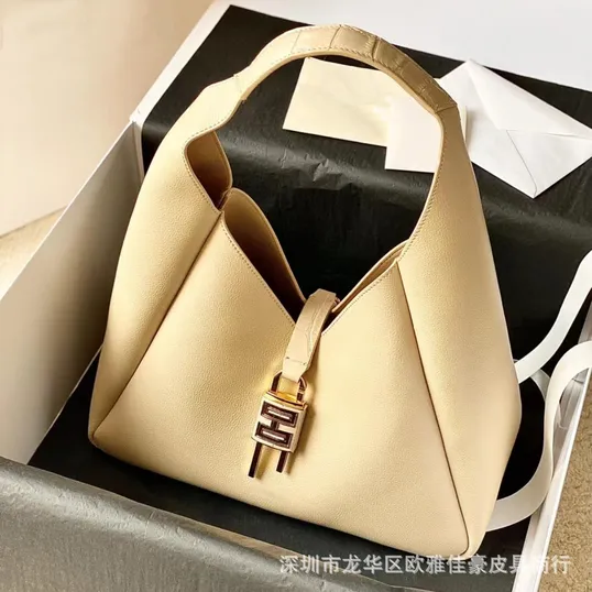 Retro Cowhide Hobo Shoulder Bag