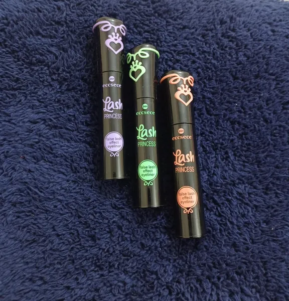 Essence Lash Princess Eyeliner Pen