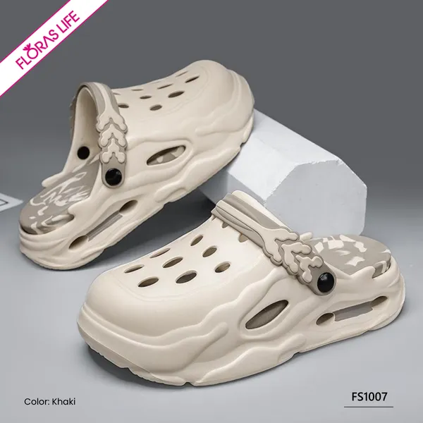 CUDDLE SOLES FEMALE SLIPPERS