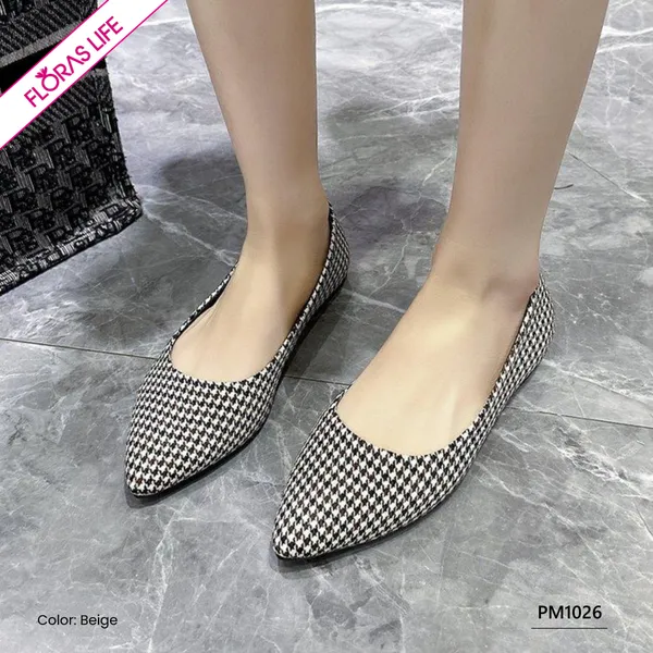 ICONIC CURVE PUMP SHOE