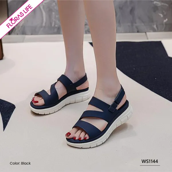 URBAN SOLE WOMEN'S SANDAL