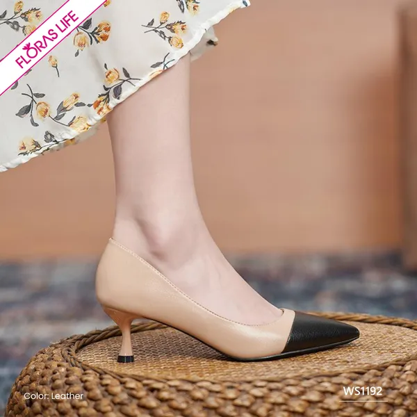 STRAPPY CHIC WOMEN'S SANDAL