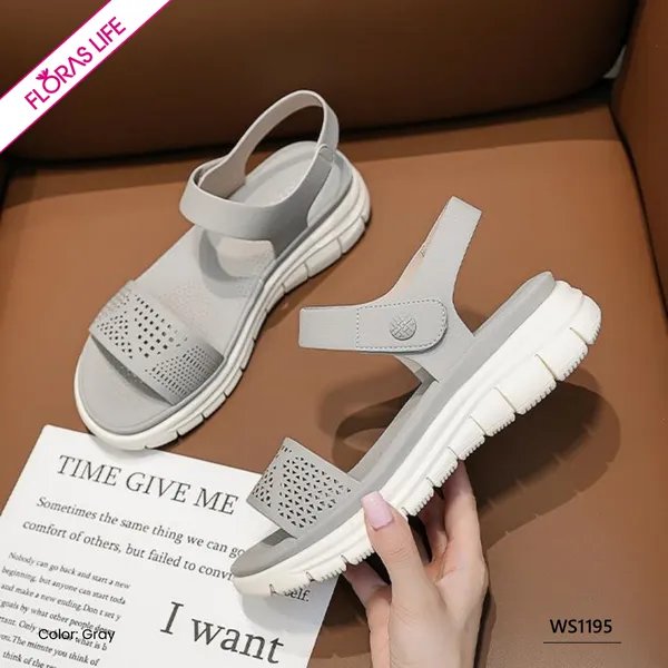 PETAL PATH WOMEN'S SANDAL