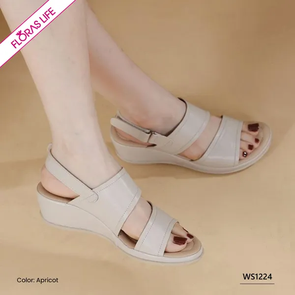 FLUTTER STEP WOMEN'S SANDAL