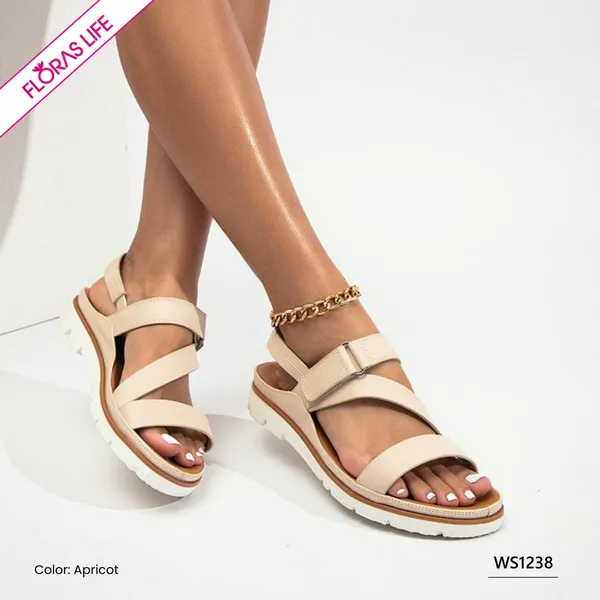 GLOW STRIDE WOMEN'S SANDAL